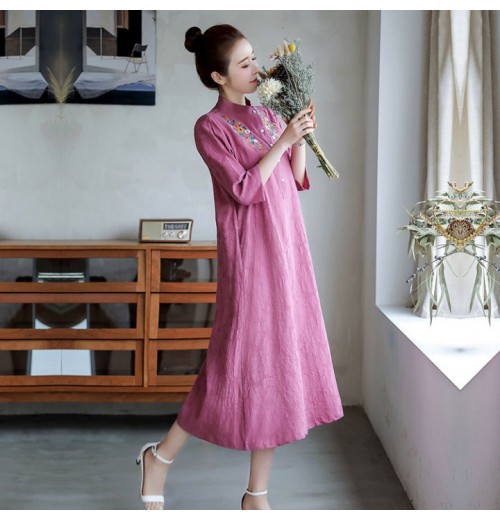 Women's dress, high fashion dress, chiffon dress